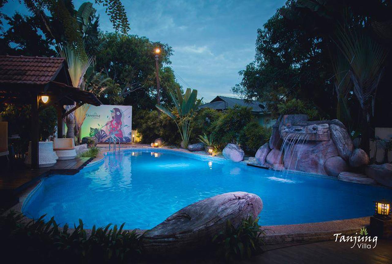 Tanjung Villa Muar Exterior foto